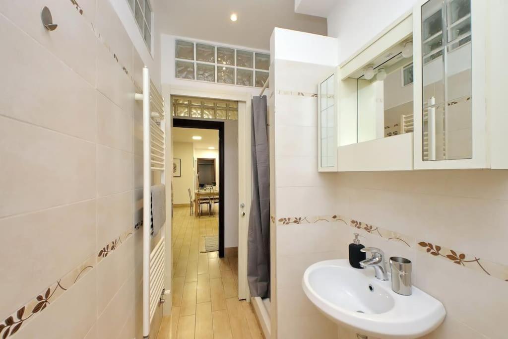 Vatican Flat Spacious Cozy With Court Рим Экстерьер фото